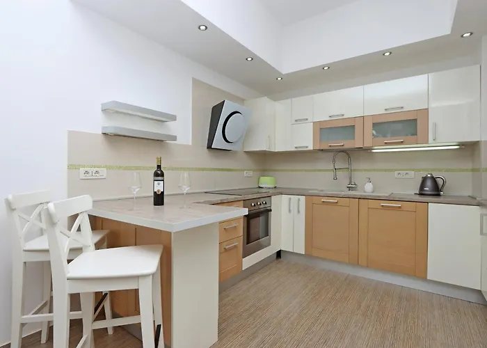 With Parking Space Matulji, Opatija - 21553 Matulji